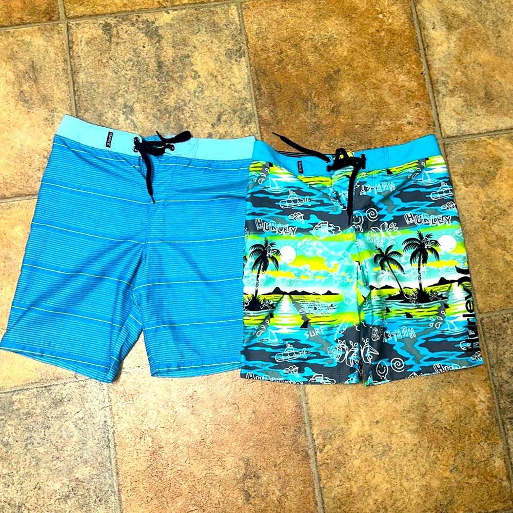 HURLEY SWIM BAGGIES/SHORTS (2)
